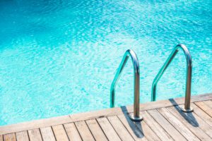Lire la suite à propos de l’article Comment bien entretenir sa piscine ?