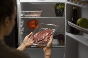 Lire la suite à propos de l’article Choisir le mini frigo idéal selon vos critères : comment ?
