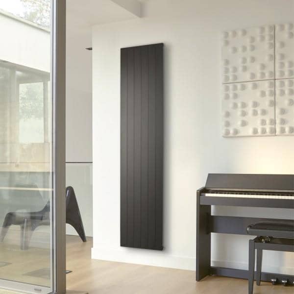 radiateur vertical noir design