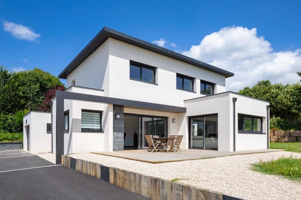 maison plain pied ou étage moins cher maison à étage avec petite terrasse devant très belle plan 3d