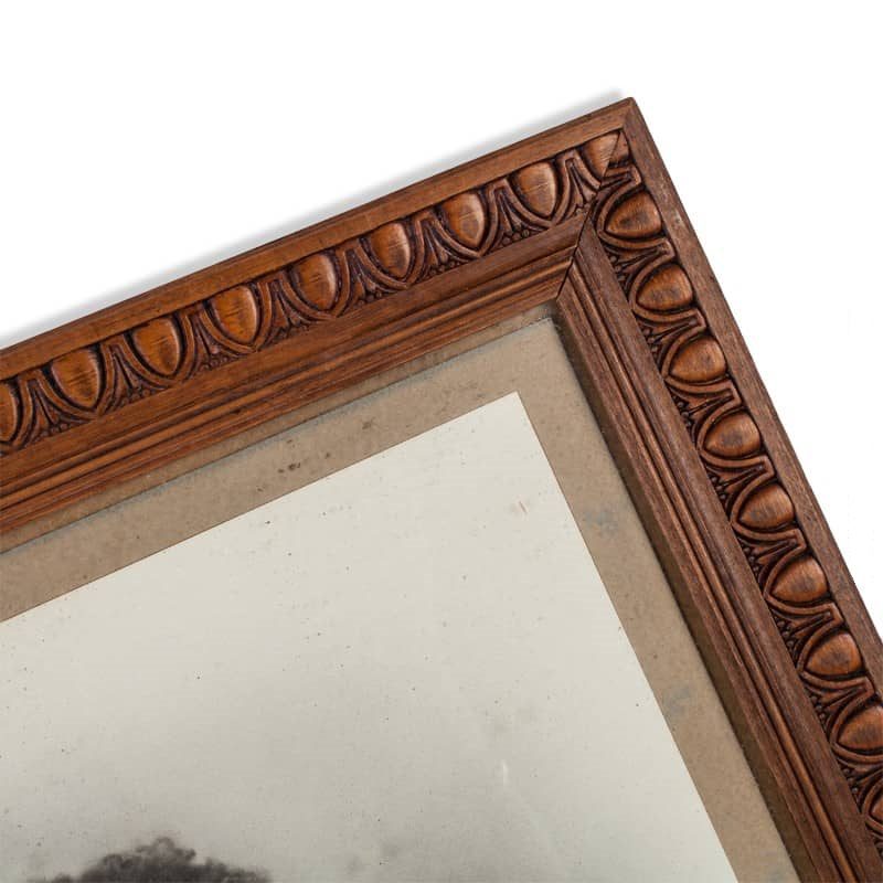 comment nettoyer un cadre en bois ancien zoom sur le coin du cadre