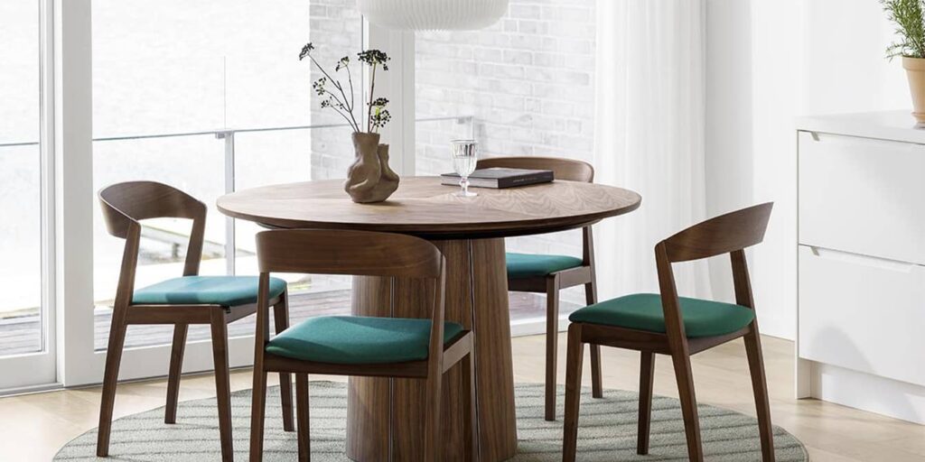 Quelle chaise avec table bois massif chaises bicolores en bois assise colorée